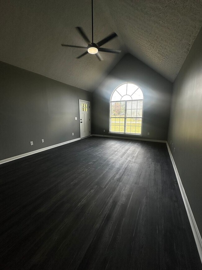 Foto del edificio - Fully Renovated in White House