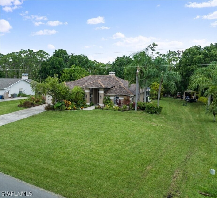 Building Photo - 7831 Deni Dr