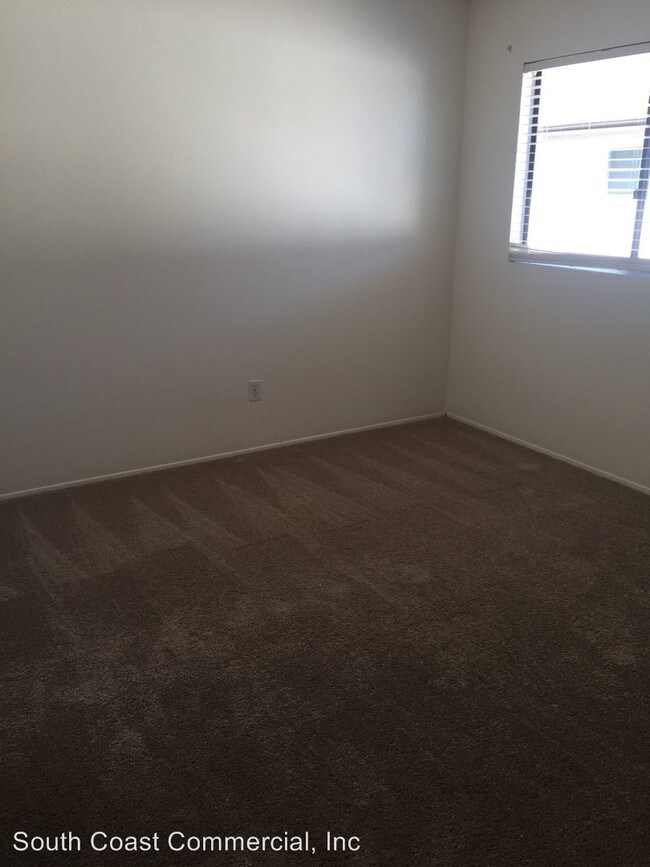 Foto del edificio - 12715 Laurel St