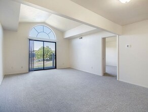 Building Photo - Gull Prairie/Gull Run Apartments and Townhomes