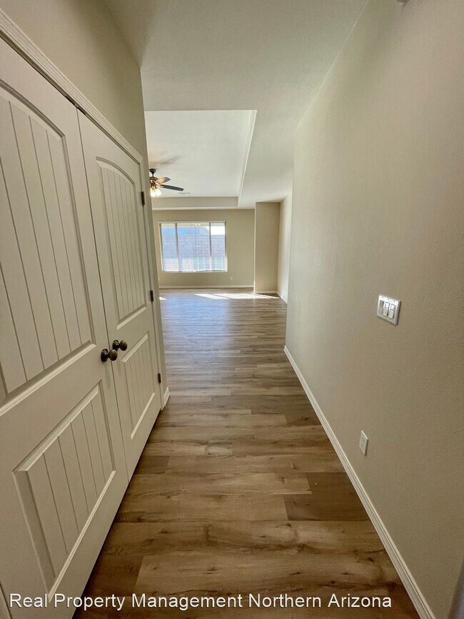 Foto del edificio - 3 br, 2 bath House - 3614 Spur Cross Ave.