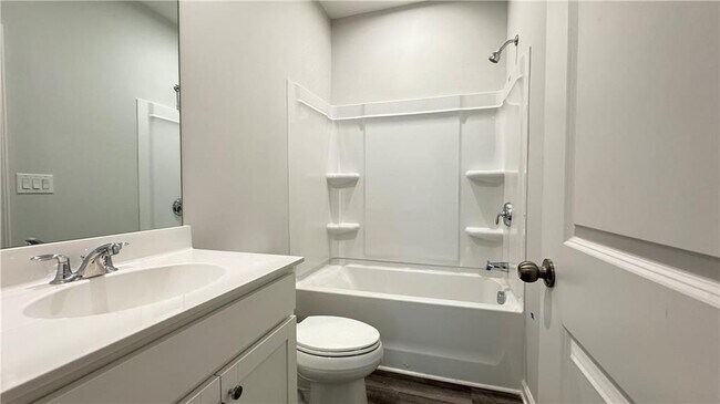 Building Photo - 1479 Creekside Cir NW