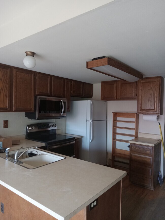 Foto del edificio - 252 Poplar Cir