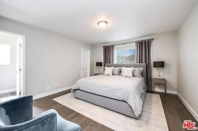 Foto del edificio - 832 Euclid St