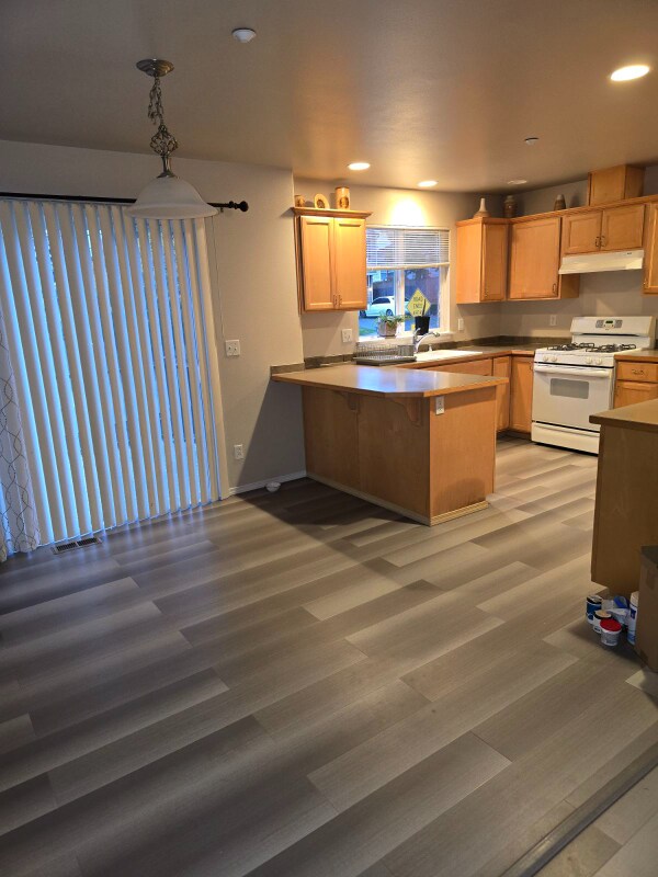 Foto del edificio - 12810 15th Pl W