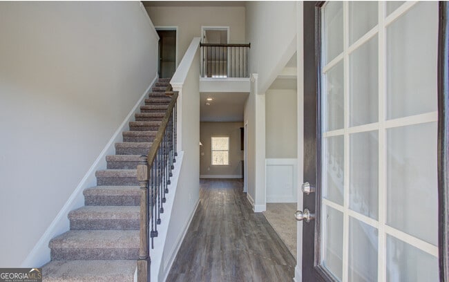 Building Photo - 151 Cherokee Rose Dr