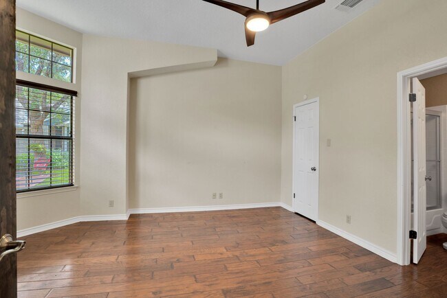 Building Photo - 2607 Knights Walk