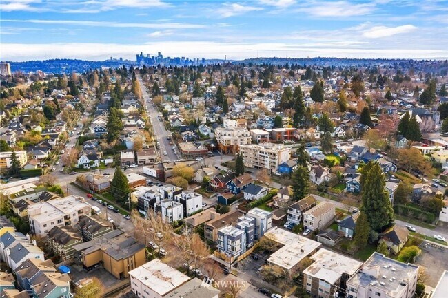 Foto del edificio - 2Bd/1.75Ba Seattle Townhouse