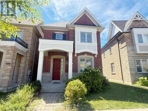 Building Photo - 165 Paradelle Dr