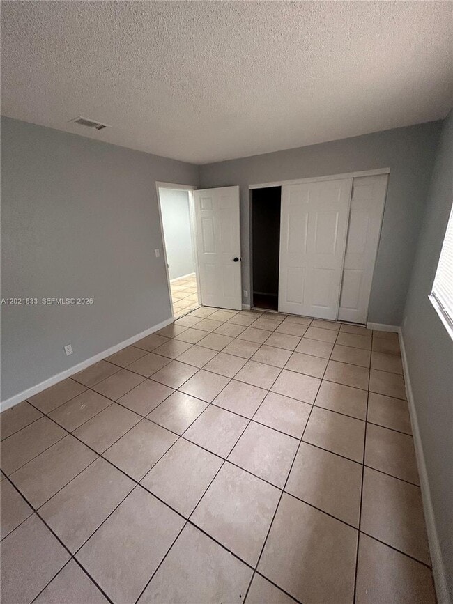 Building Photo - 2067 Ilene Ct