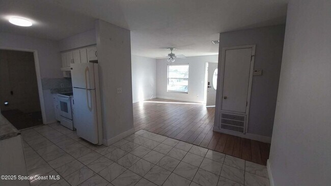 Foto del edificio - 4180 Tom Ct