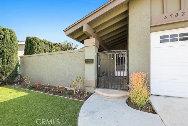 Foto del edificio - 4502 Robinwood Cir