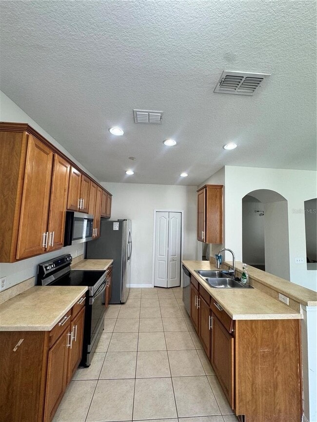 Foto del edificio - 2822 Grasmere View Pkwy N