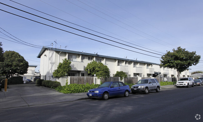 Foto del edificio - Orange Tree Apartments