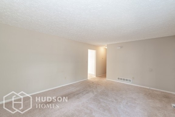 Building Photo - NOW  AVAILABLE! - 160 Uhler Ave, Akron, OH...