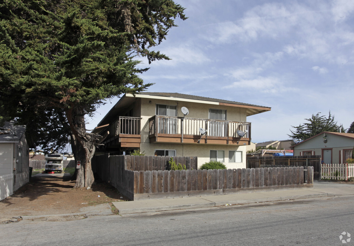 Building Photo - 941 Harcourt Ave
