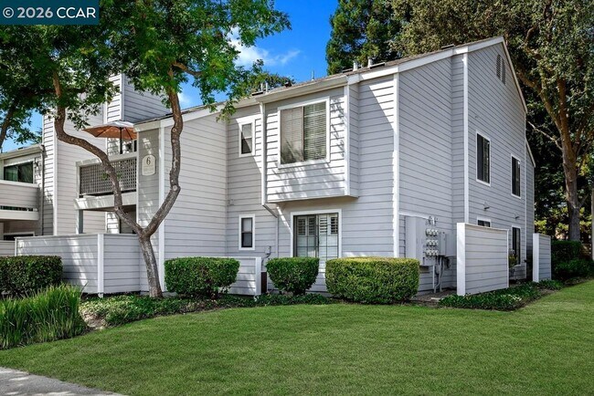 Foto del edificio - 332 Eastridge Dr