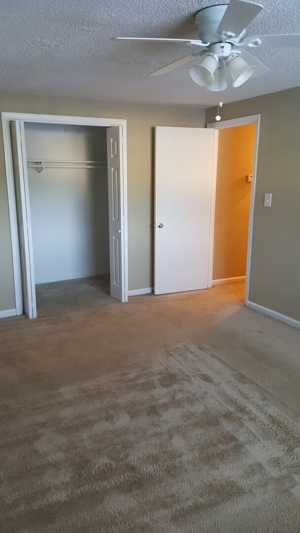 Building Photo - Chapel Hill Apartments - Hoover, AL