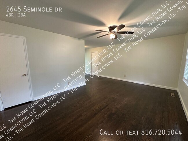 Foto del edificio - 2645 Seminole Dr