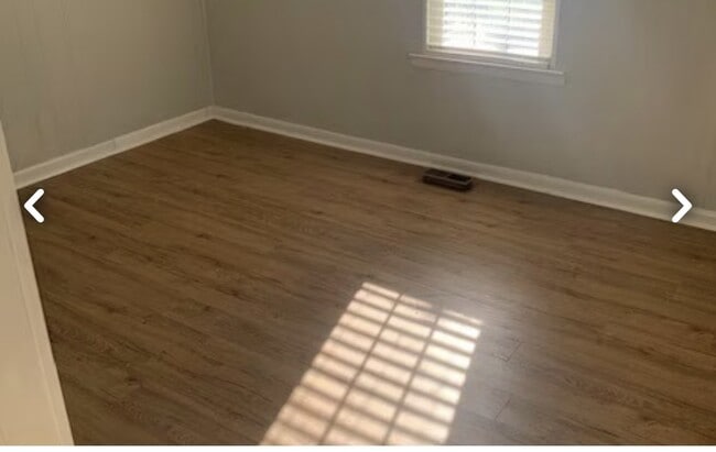 Photo - 230 Nash Rd House