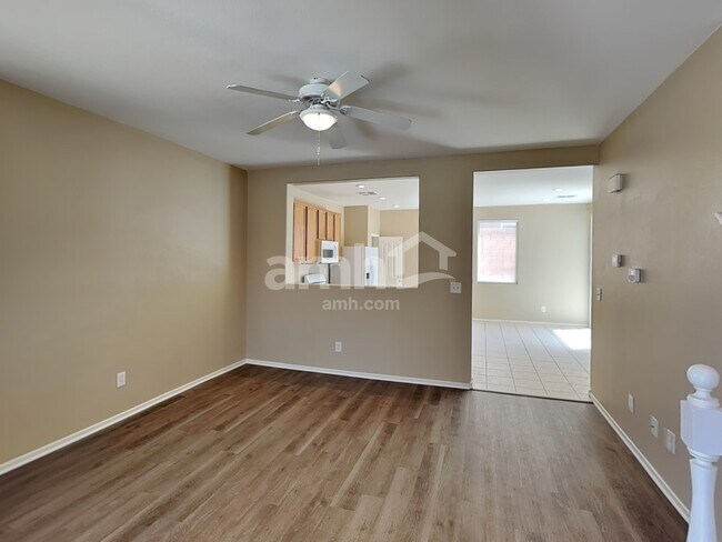 Building Photo - 79 Japonica Ave