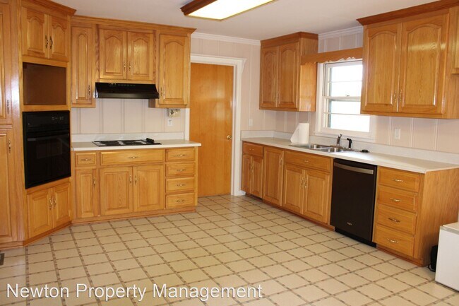 Foto del edificio - 3 br, 2 bath House - 1106 Winston Drive