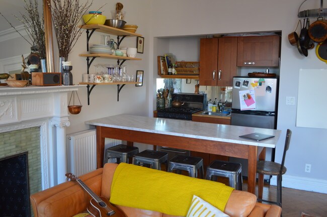 Foto del edificio - 423 Clinton Ave