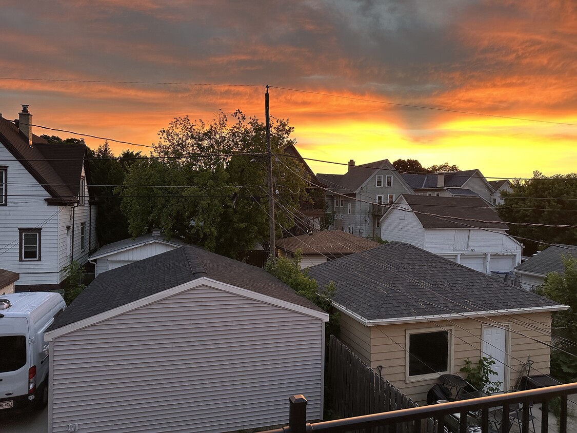 sunset on the balcony - 2743 S Clement Ave