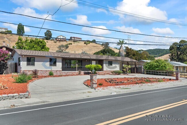 Building Photo - 5771 Olinda Rd