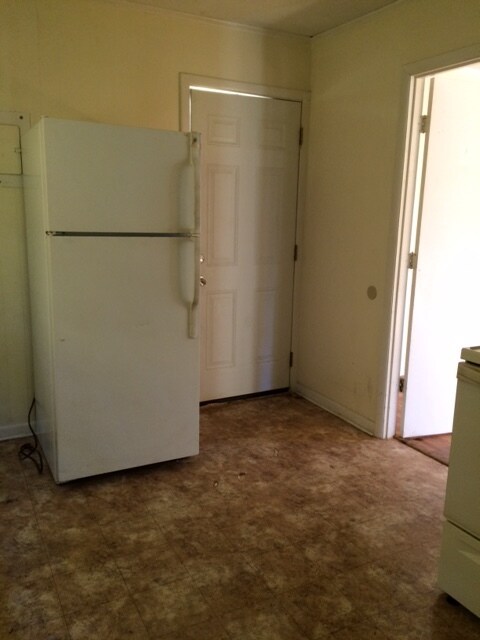 Building Photo - 5032 Bahama Dr