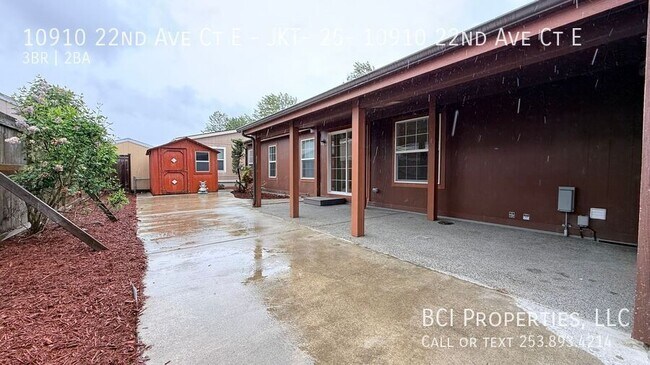 Building Photo - 10910 22nd Ave Ct E