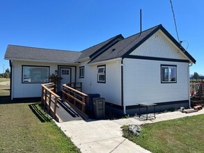Building Photo - 20528 Dahlstedt Rd