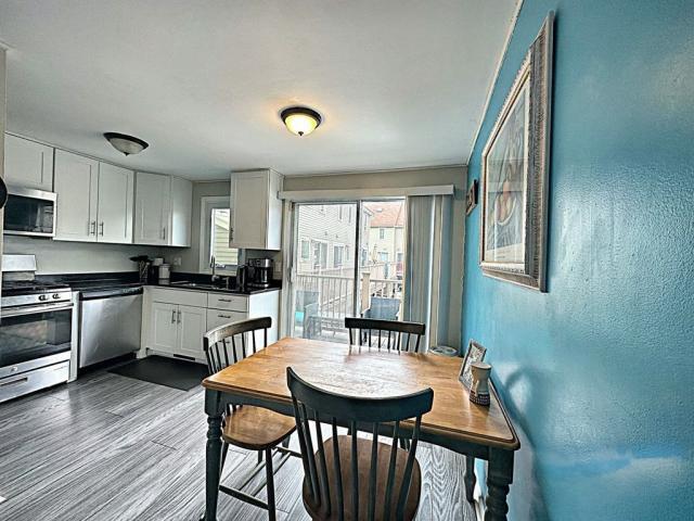 Foto del edificio - 2 bedroom in Lowell MA 01854