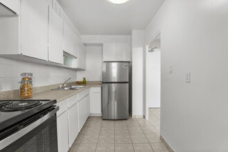 Building Photo - Park Willow Developments