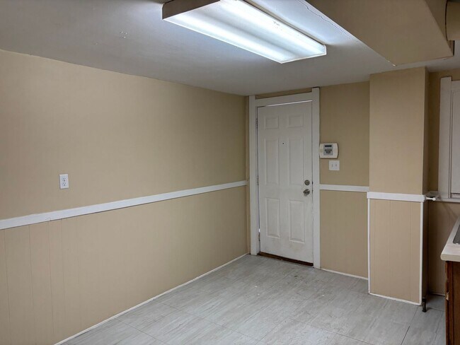 Foto del edificio - 3010 Warsaw St