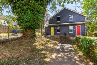 Building Photo - 1101 W 38th St