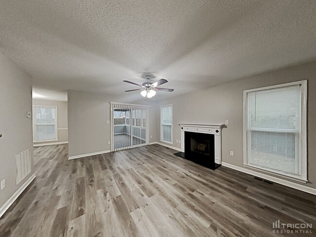Building Photo - 415 Westminster Dr