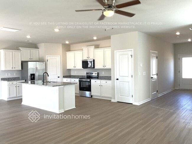 Foto del edificio - 3347 Fox Hall Dr