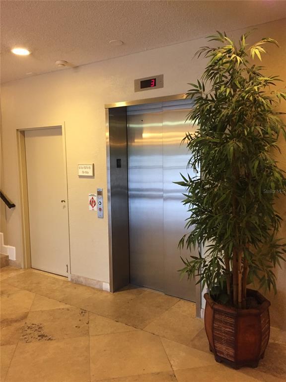 Foto del edificio - 2740 Coconut Bay Ln