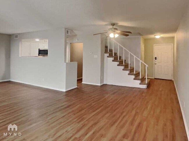 Foto del edificio - 3255 62nd St