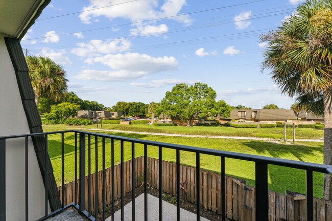 Building Photo - 3121 31st Way
