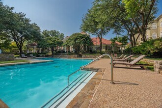 Building Photo - Sonterra at Buckingham