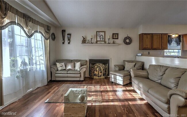 Foto del edificio - 3 br, 3 bath House - 88 Taylor Ave