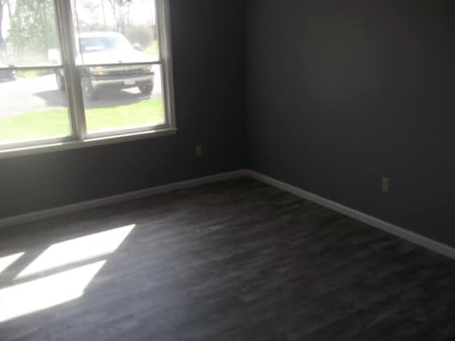 Building Photo - 310 B Teel Street
