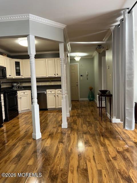 Foto del edificio - 2803 Ridgefield Ct