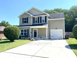 Building Photo - 1909 Chesapeake Dr