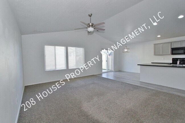 Foto del edificio - Single-Level Home In Quiet Neighborhood