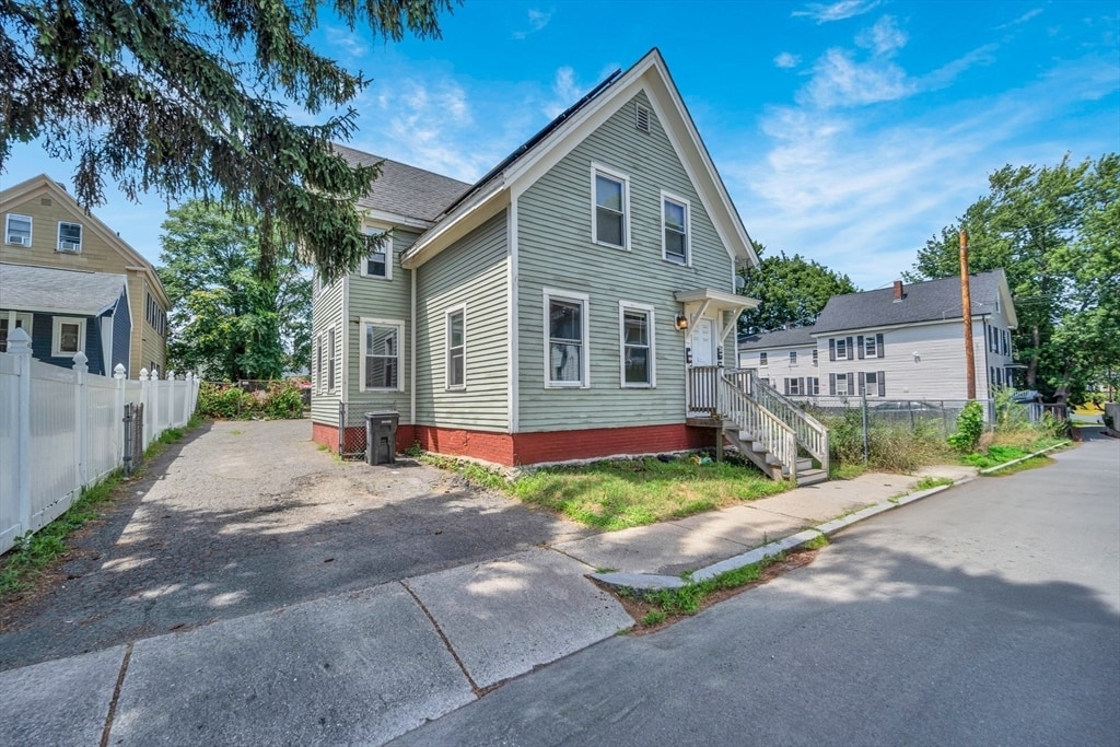 Primary Photo - 2 North St