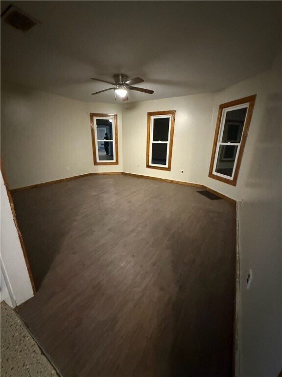 Building Photo - 42 Delaware St