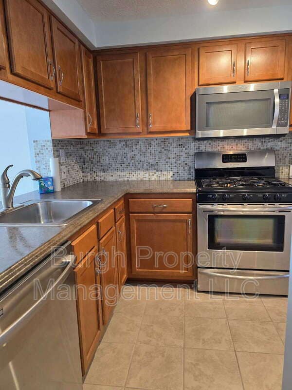 Foto del edificio - 373 Scott Ln